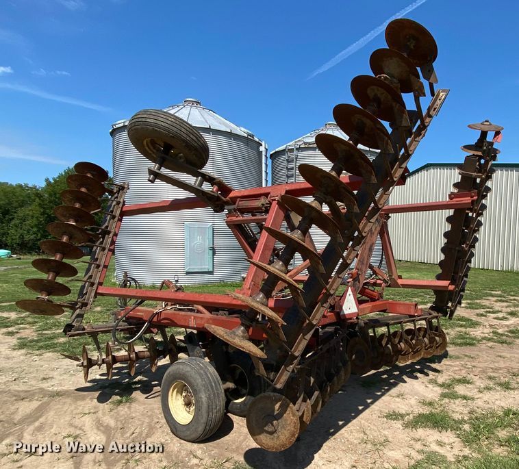 image for item HA9503 International 496 tandem disk