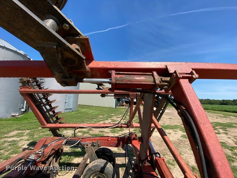 image for item HA9503 International 496 tandem disk