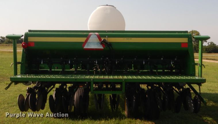 image for item HB9375 John Deere 455 grain drill