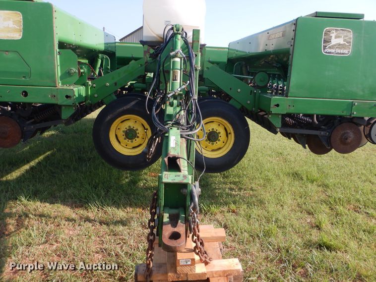 image for item HB9375 John Deere 455 grain drill