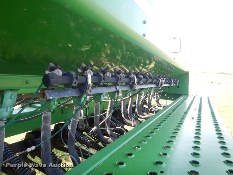 image for item HB9375 John Deere 455 grain drill