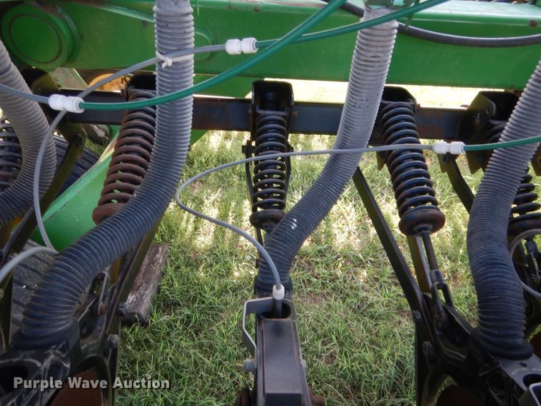 image for item HB9375 John Deere 455 grain drill