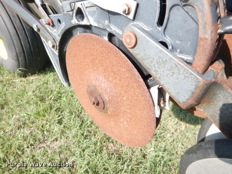 image for item HB9375 John Deere 455 grain drill