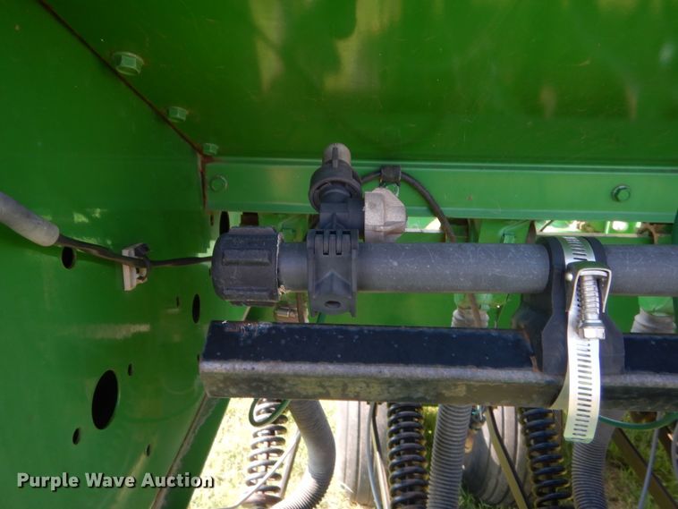 image for item HB9375 John Deere 455 grain drill