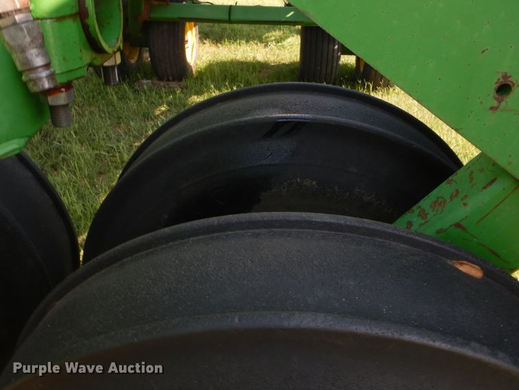 image for item HB9375 John Deere 455 grain drill