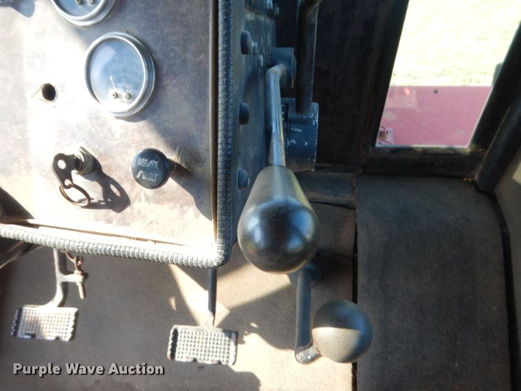 image for item HB9376 1980 Versatile 935  4WD tractor