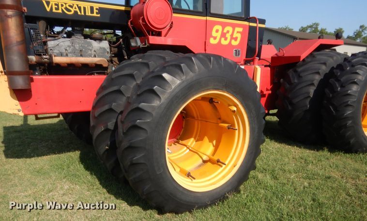 image for item HB9376 1980 Versatile 935  4WD tractor