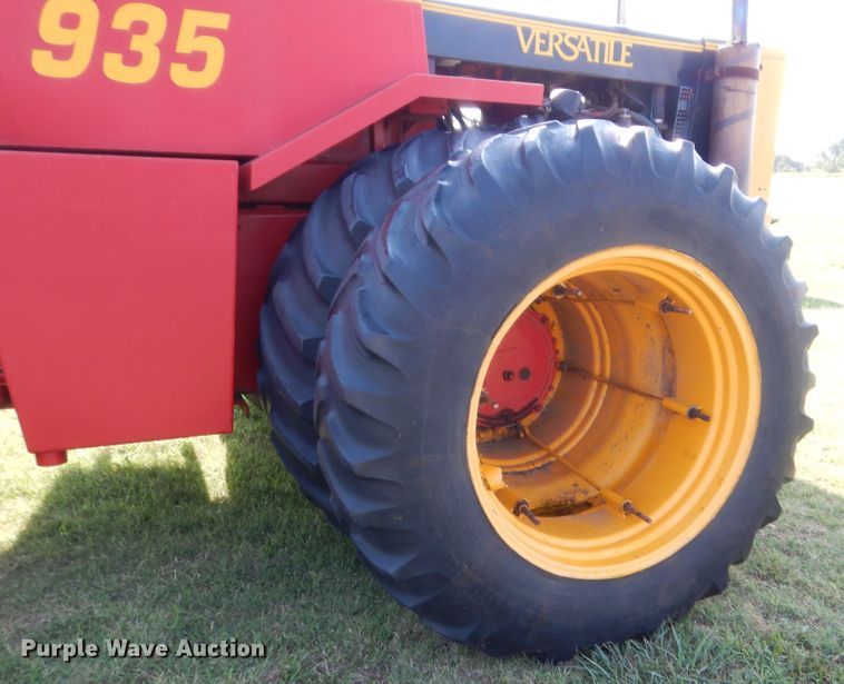 image for item HB9376 1980 Versatile 935  4WD tractor