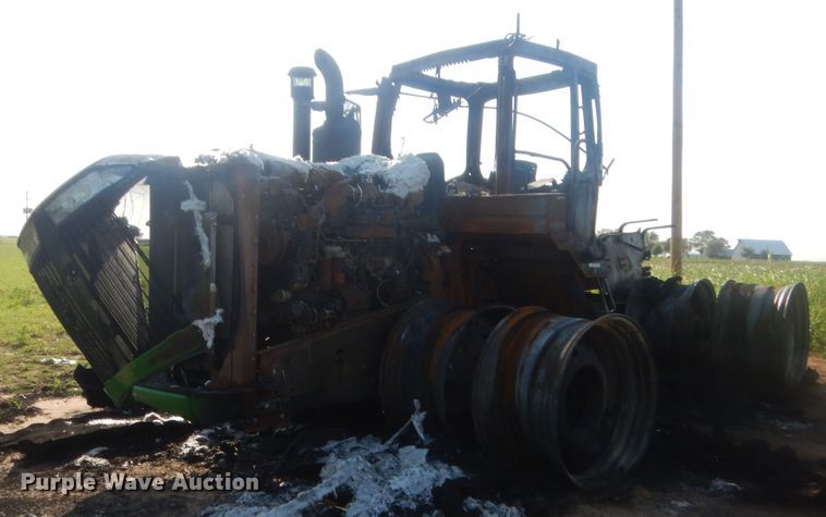 image for item HB9383 2014 John Deere  4WD tractor