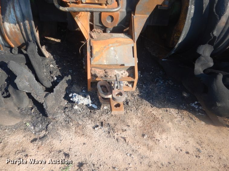 image for item HB9383 2014 John Deere  4WD tractor