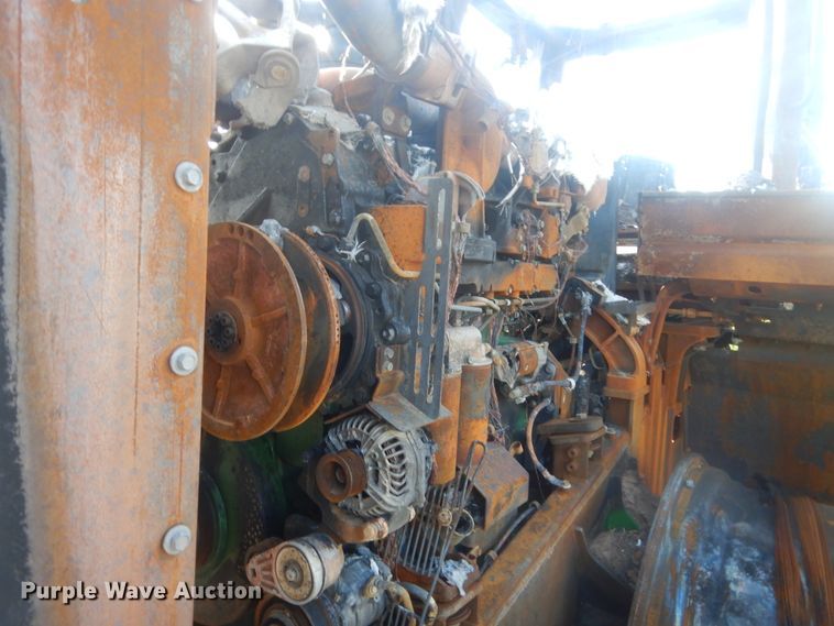 image for item HB9383 2014 John Deere  4WD tractor