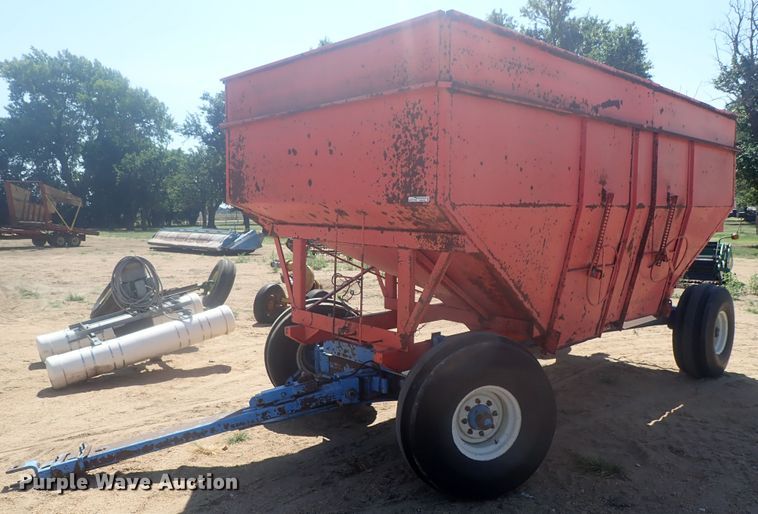 image for item HK9752 Gravity wagon