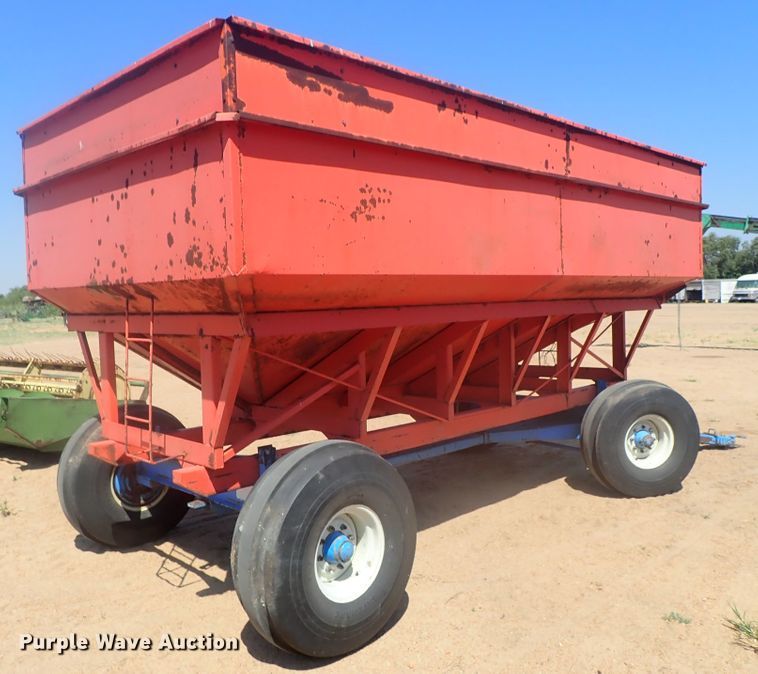 image for item HK9752 Gravity wagon