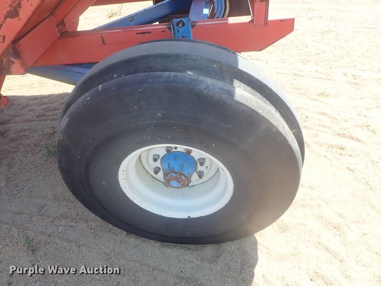 image for item HK9752 Gravity wagon