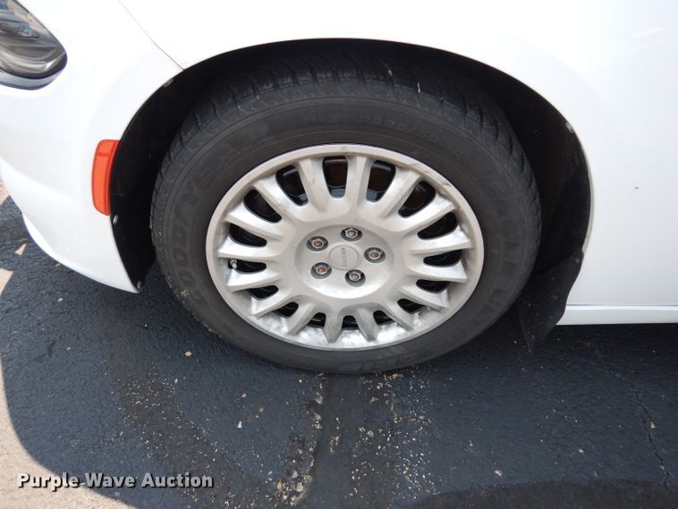 image for item DJ4364 2015 Dodge Charger Police