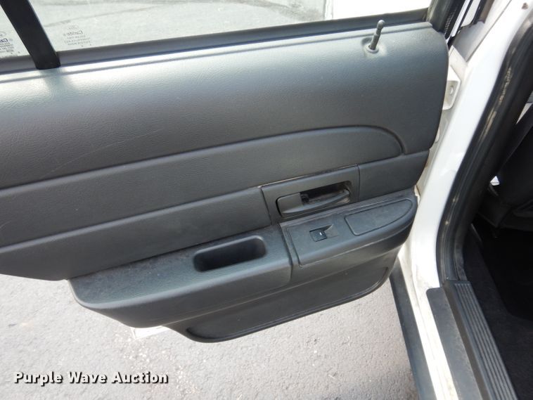 image for item DJ4371 2009 Ford Crown Victoria Police Interceptor