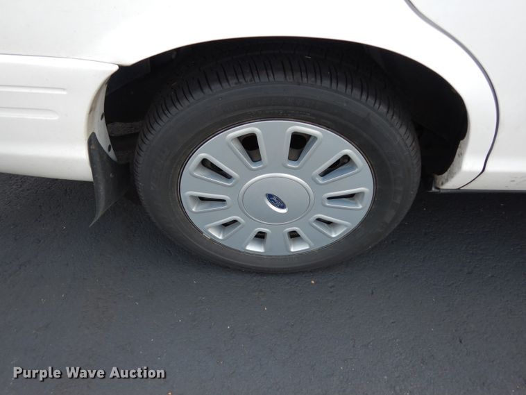 image for item DJ4371 2009 Ford Crown Victoria Police Interceptor