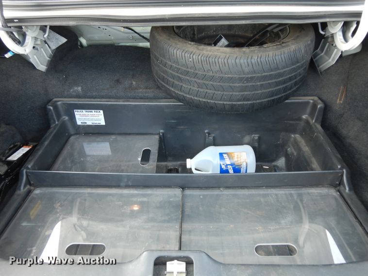 image for item DJ4371 2009 Ford Crown Victoria Police Interceptor