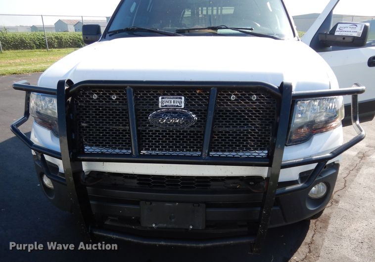 image for item DJ4374 2017 Ford Expedition EL  SUV