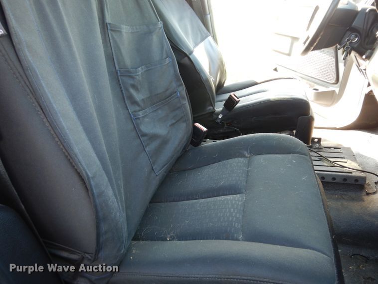 image for item DJ4374 2017 Ford Expedition EL  SUV