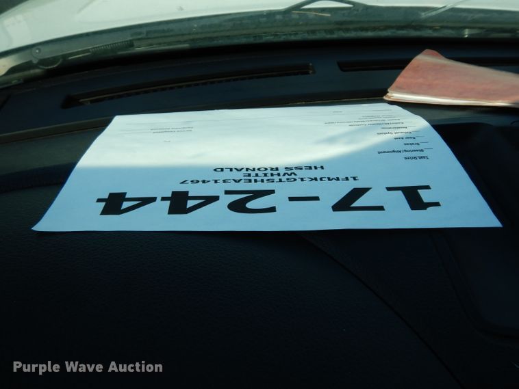 image for item DJ4374 2017 Ford Expedition EL  SUV