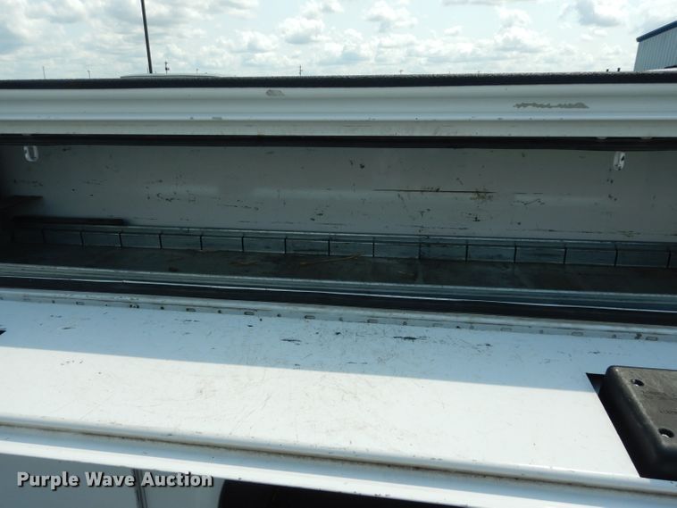 image for item DJ4375 2015 Ford F250 Super Duty XL  Crew Cab utility bed pickup truck