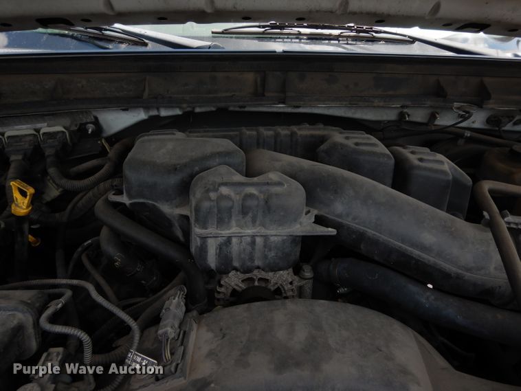 image for item DJ4376 2015 Ford F250 Super Duty XL  Crew Cab utility bed pickup truck