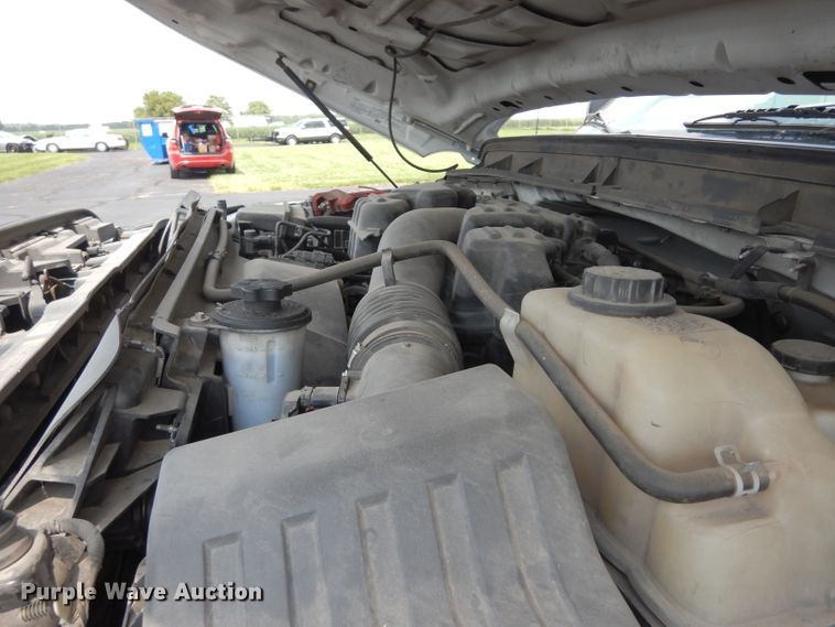 image for item DJ4376 2015 Ford F250 Super Duty XL  Crew Cab utility bed pickup truck