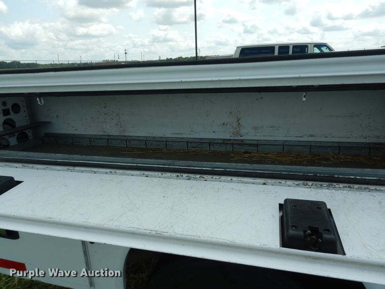 image for item DJ4376 2015 Ford F250 Super Duty XL  Crew Cab utility bed pickup truck