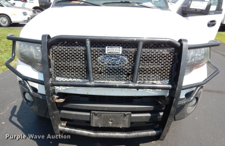 image for item DJ4379 2017 Ford Expedition EL  SUV