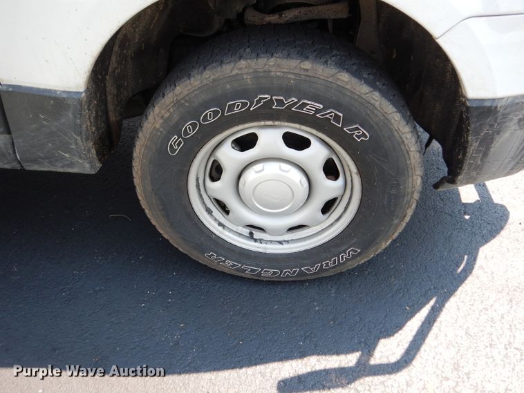 image for item DJ4379 2017 Ford Expedition EL  SUV