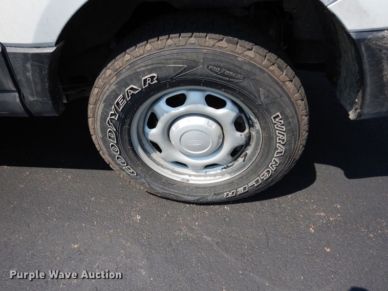 image for item DJ4379 2017 Ford Expedition EL  SUV