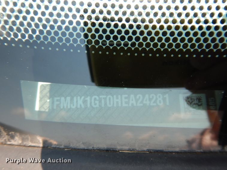 image for item DJ4379 2017 Ford Expedition EL  SUV