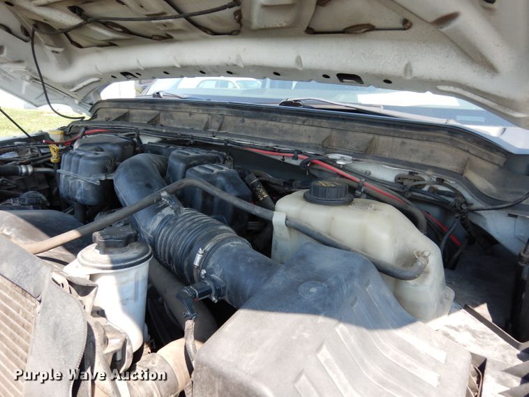 image for item DJ4381 2014 Ford F250 Super Duty XL  Crew Cab utility bed pickup truck