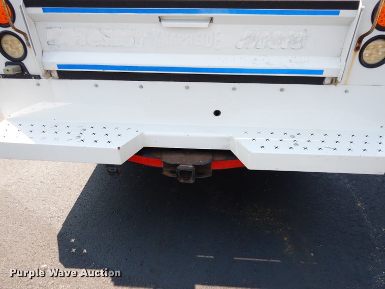 image for item DJ4381 2014 Ford F250 Super Duty XL  Crew Cab utility bed pickup truck