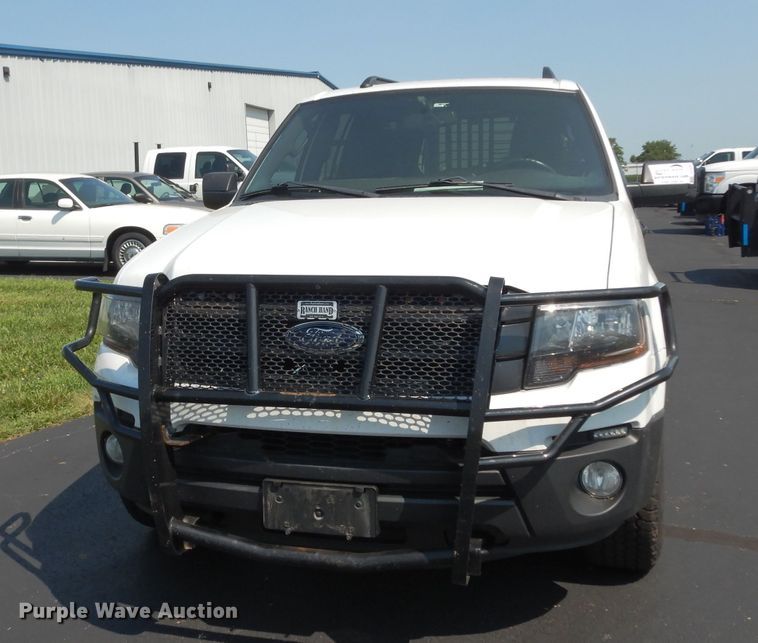 image for item DJ4382 2017 Ford Expedition EL  SUV