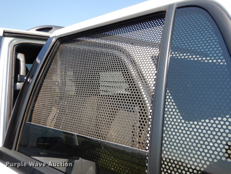 image for item DJ4382 2017 Ford Expedition EL  SUV