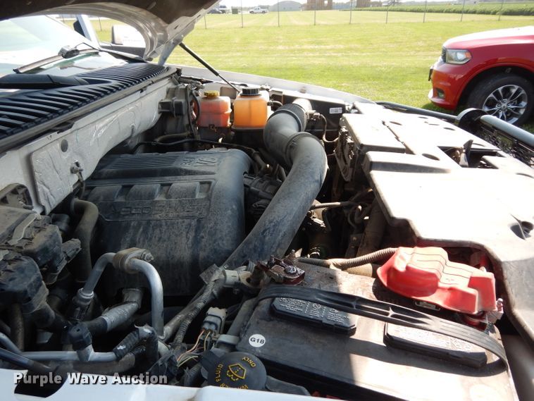 image for item DJ4382 2017 Ford Expedition EL  SUV