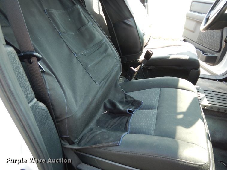 image for item DJ4382 2017 Ford Expedition EL  SUV