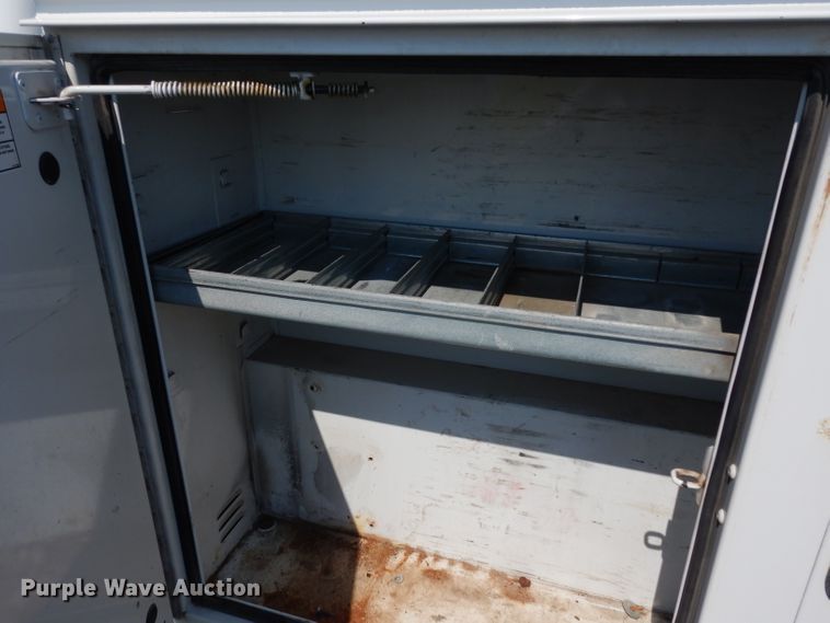 image for item DJ4383 2014 Ford F250 Super Duty XL  Crew Cab utility bed pickup truck