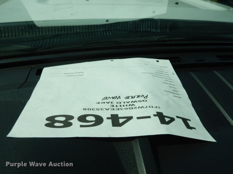 image for item DJ4383 2014 Ford F250 Super Duty XL  Crew Cab utility bed pickup truck