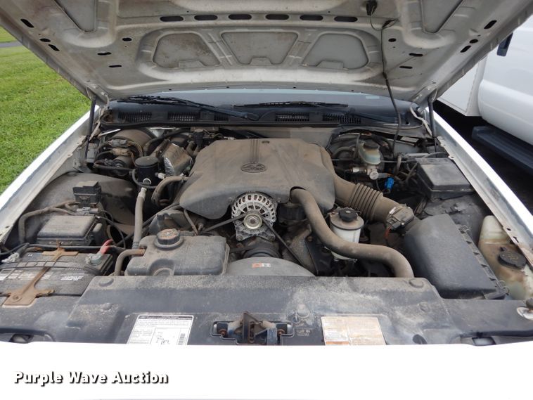 image for item DJ4384 2000 Ford Crown Victoria Police Interceptor