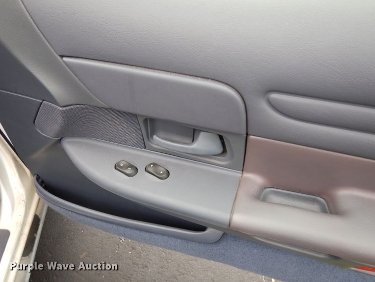 image for item DJ4384 2000 Ford Crown Victoria Police Interceptor