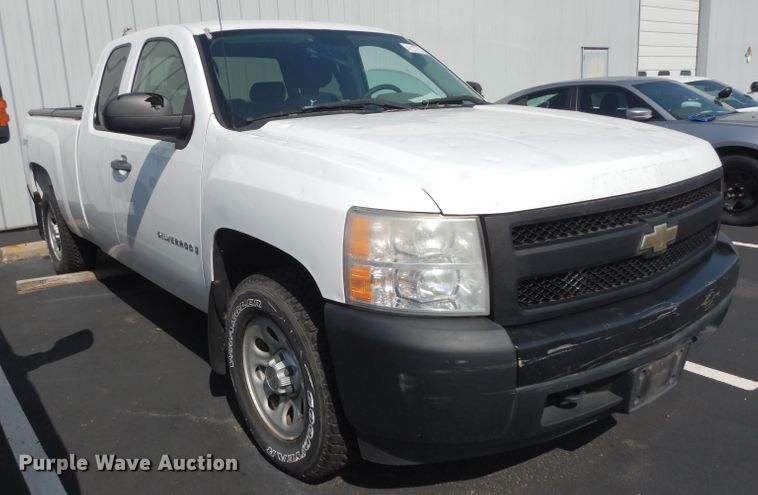 image for item DJ4387 2008 Chevrolet Silverado 1500  Ext. Cab pickup truck