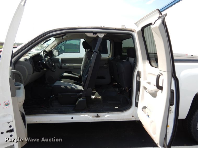 image for item DJ4387 2008 Chevrolet Silverado 1500  Ext. Cab pickup truck