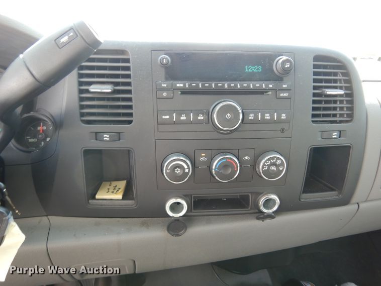 image for item DJ4387 2008 Chevrolet Silverado 1500  Ext. Cab pickup truck