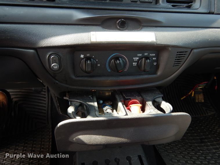 image for item DJ4388 2008 Ford Crown Victoria Police Interceptor