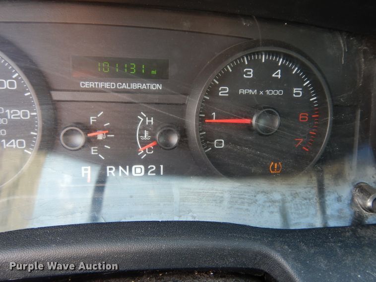 image for item DJ4388 2008 Ford Crown Victoria Police Interceptor