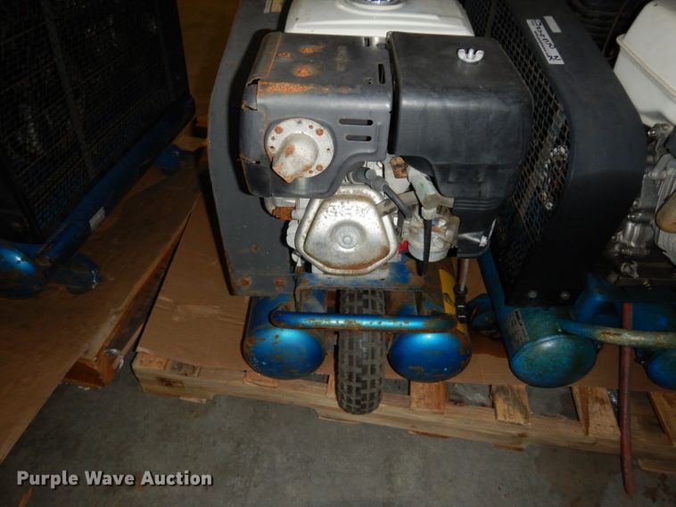 image for item HY9540 (2) Puma air compressors