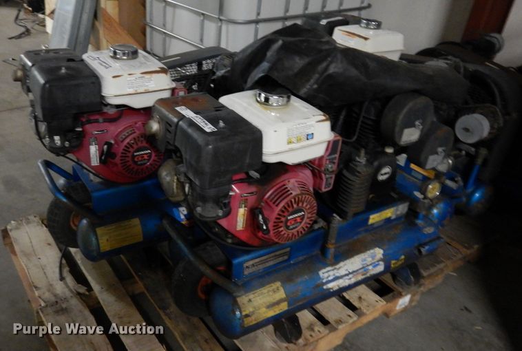 image for item HY9544 (2) Puma air compressors